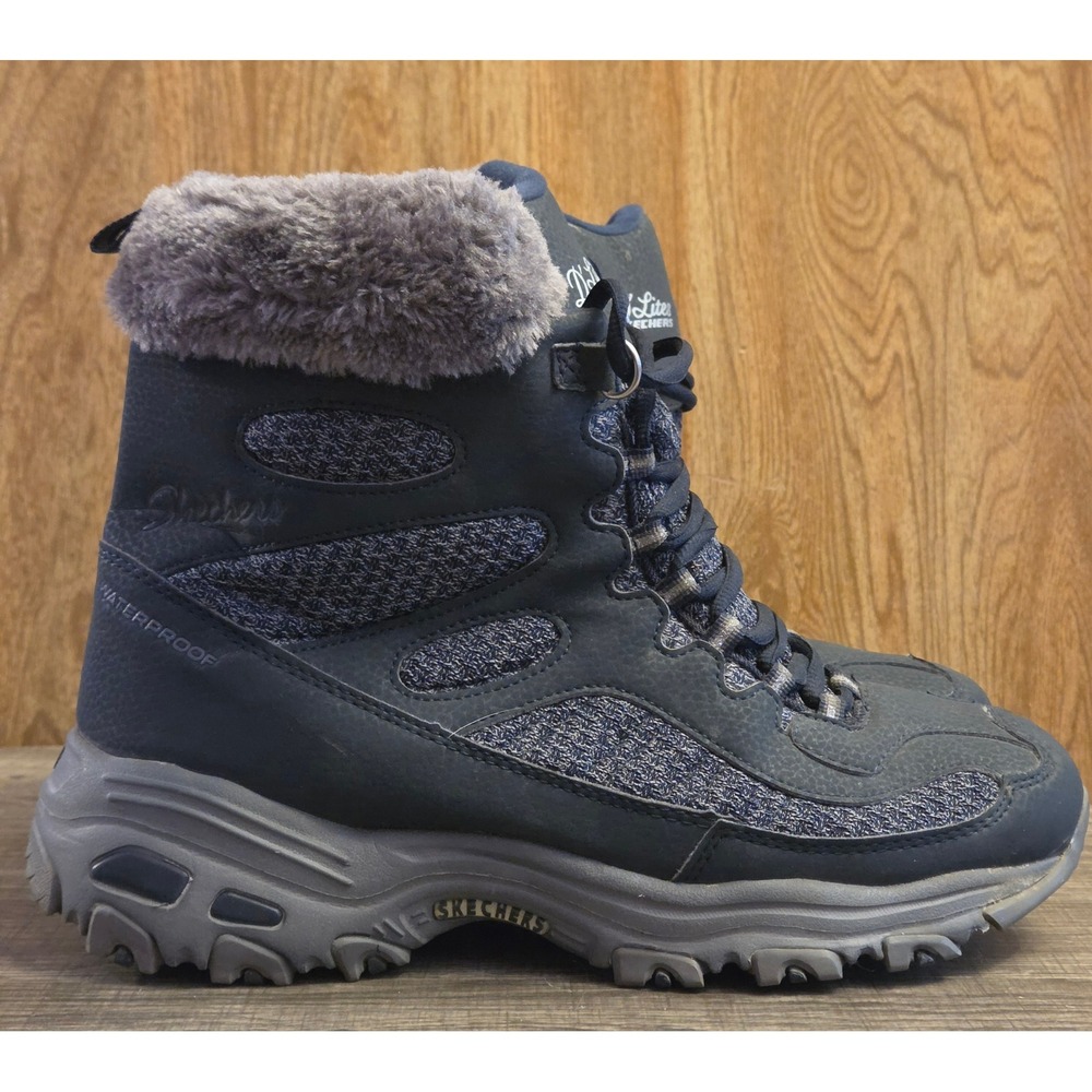 Skechers D'Lites Waterproof Winter Boots Womens Size 10 Navy Black Snow‎ Outdoor